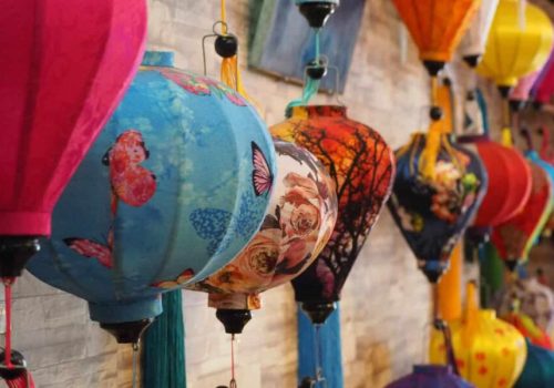 The Hoi An lantern making class